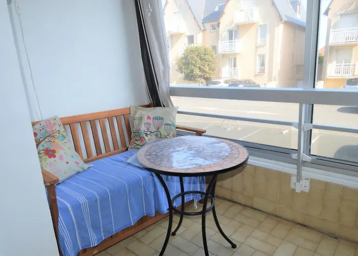 Avec Loggia - Proche Centre Et *