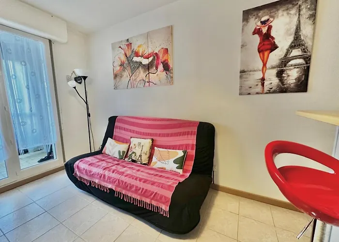 Avec Loggia - Proche Centre Et Apartment *