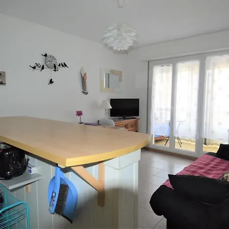 Apartment Avec Loggia - Proche Centre Et Courseulles-sur-Mer