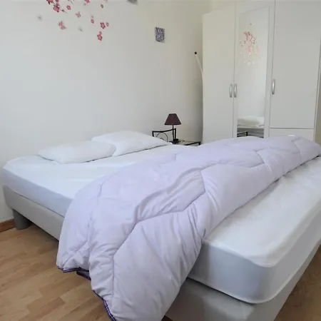 Avec Loggia - Proche Centre Et *