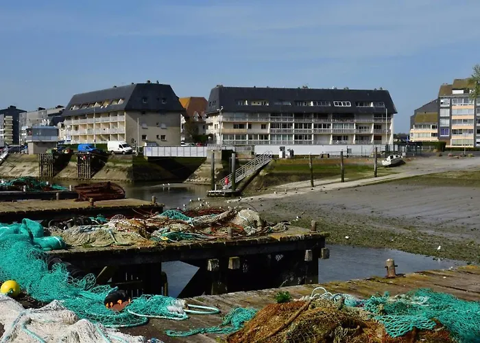 Avec Loggia - Proche Centre Et アパート